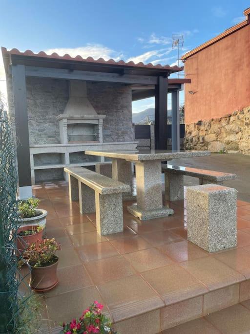 Chalet Casa Con Piscina En Arbo Vigo Exterior foto